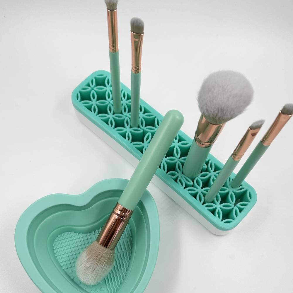 LS Set of 10 Makeup Brushes